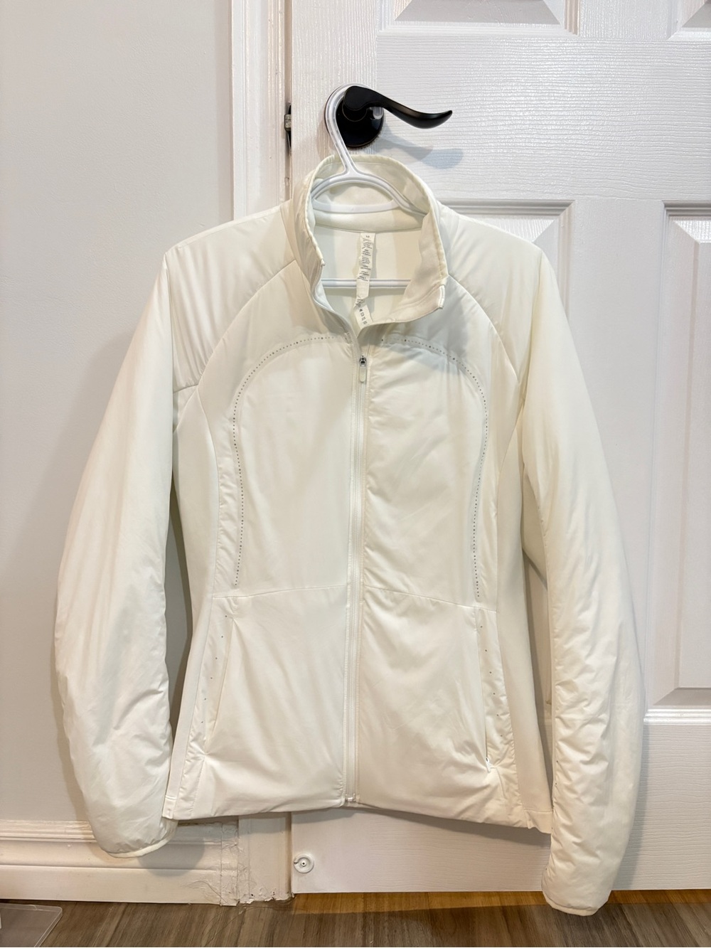 Lululemon Insulated Back-Vent Running Jacket size 10